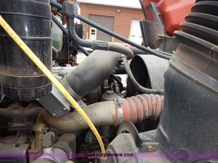 image for item K1682 2003 Sterling Acterra M8500 bucket truck