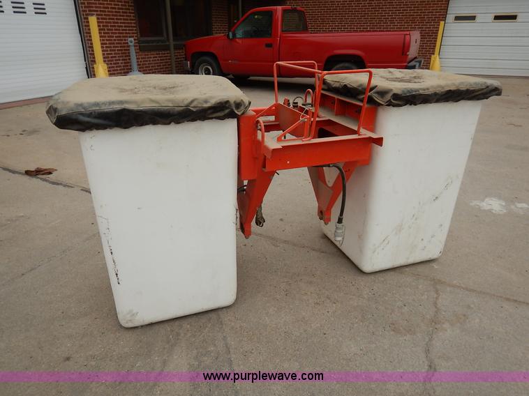 image for item K1682 2003 Sterling Acterra M8500 bucket truck