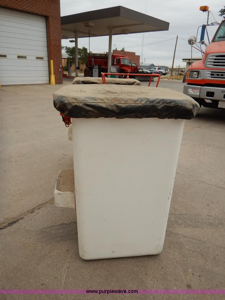 image for item K1682 2003 Sterling Acterra M8500 bucket truck