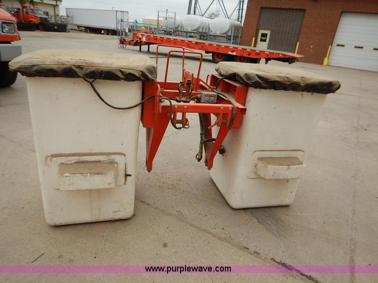 image for item K1682 2003 Sterling Acterra M8500 bucket truck