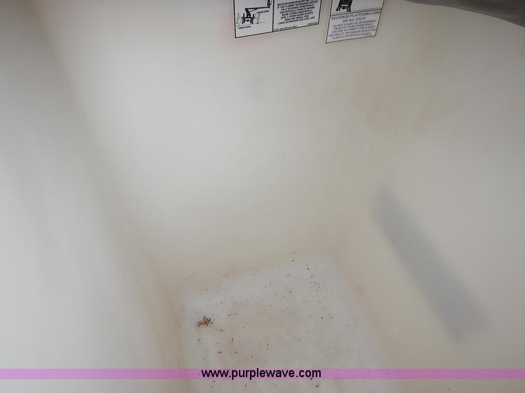 image for item K1682 2003 Sterling Acterra M8500 bucket truck