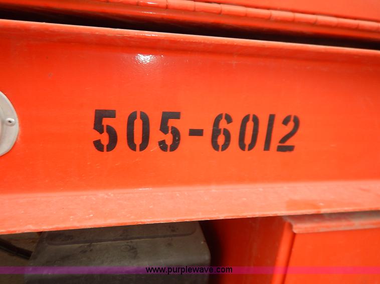 image for item K1682 2003 Sterling Acterra M8500 bucket truck