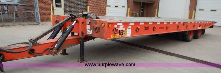 image for item K1683 1998 Landoll 345B tilt deck trailer