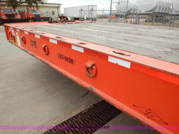 image for item K1683 1998 Landoll 345B tilt deck trailer