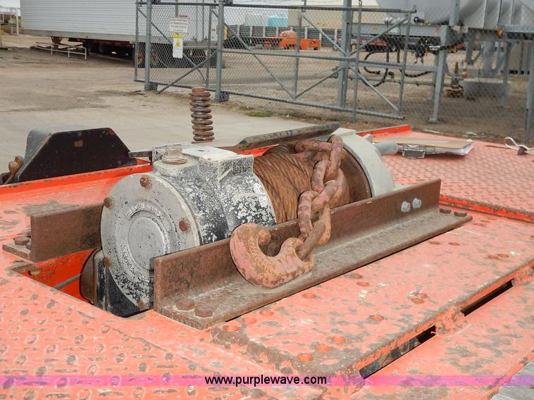 image for item K1683 1998 Landoll 345B tilt deck trailer