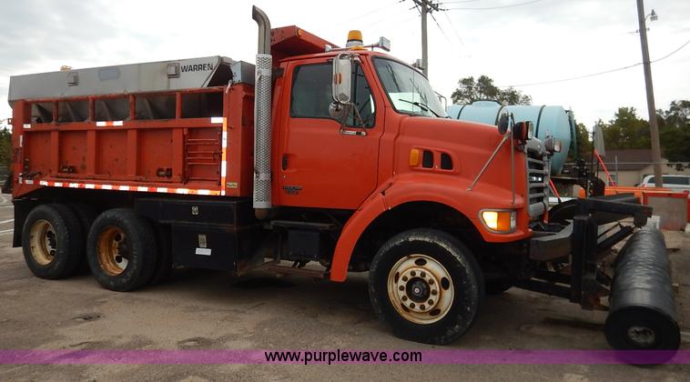 image for item K1689 2001 Sterling LT7501 dump truck