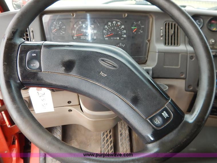 image for item K1689 2001 Sterling LT7501 dump truck