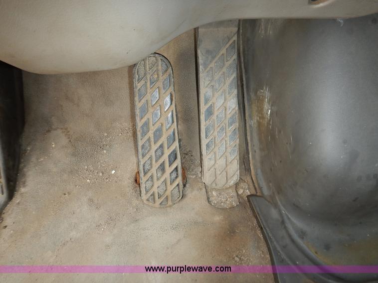 image for item K1689 2001 Sterling LT7501 dump truck