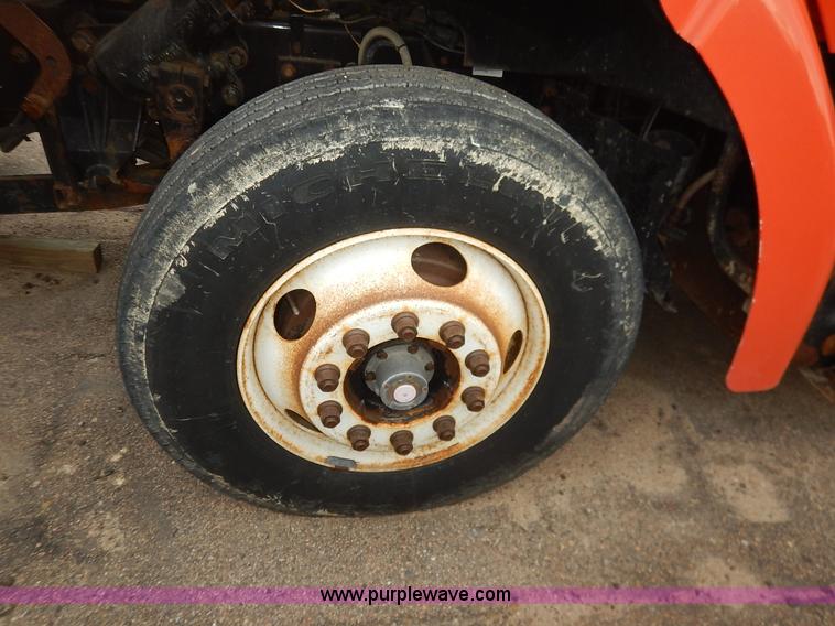 image for item K1689 2001 Sterling LT7501 dump truck