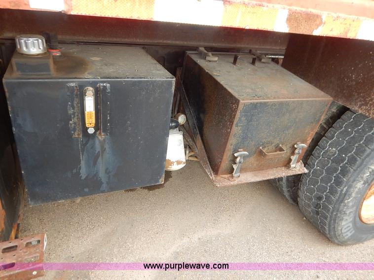 image for item K1689 2001 Sterling LT7501 dump truck