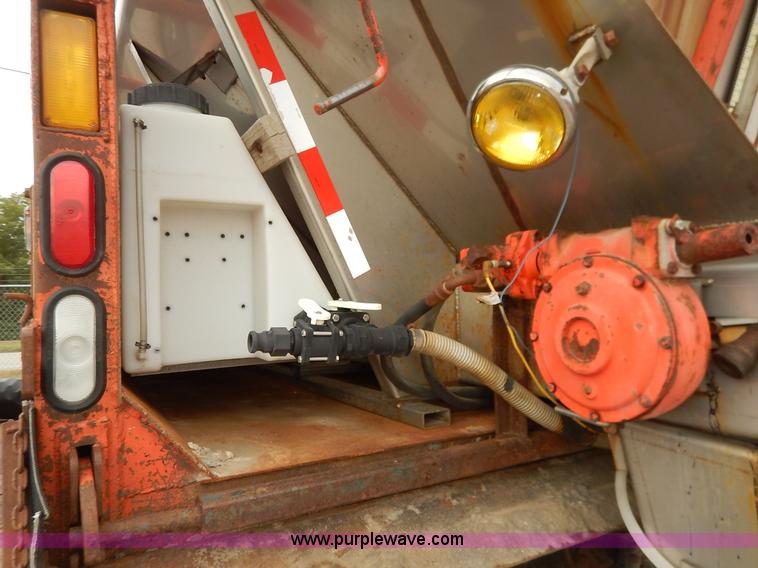 image for item K1689 2001 Sterling LT7501 dump truck