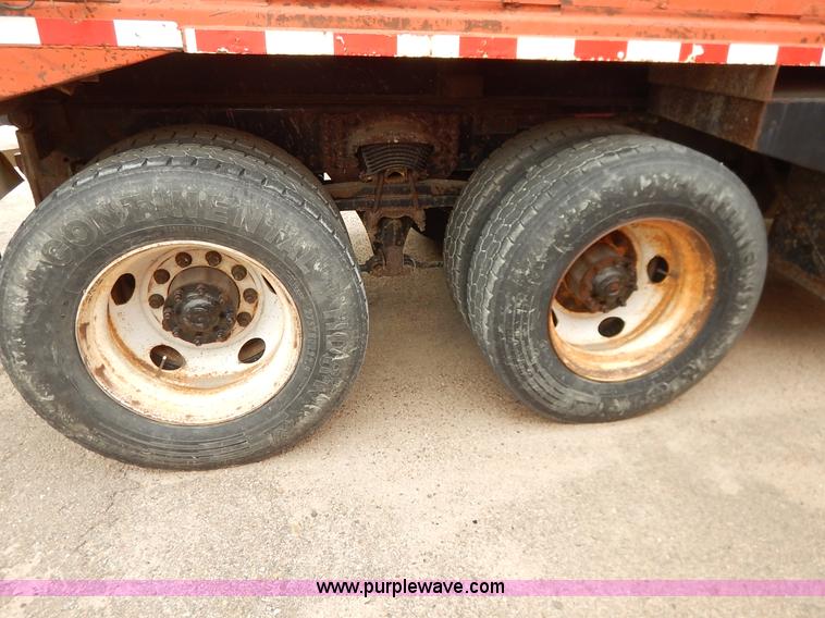 image for item K1689 2001 Sterling LT7501 dump truck