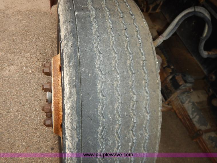 image for item K1689 2001 Sterling LT7501 dump truck