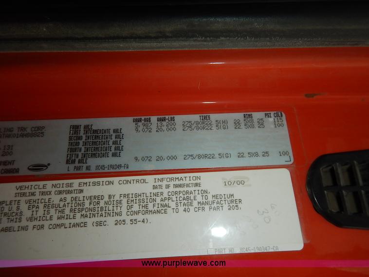 image for item K1689 2001 Sterling LT7501 dump truck