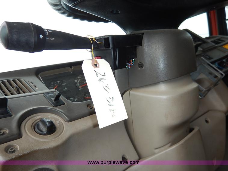 image for item K1689 2001 Sterling LT7501 dump truck