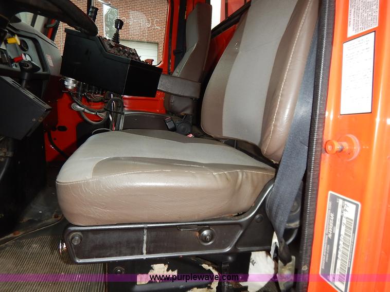 image for item K1690 1999 International 4900 dump truck