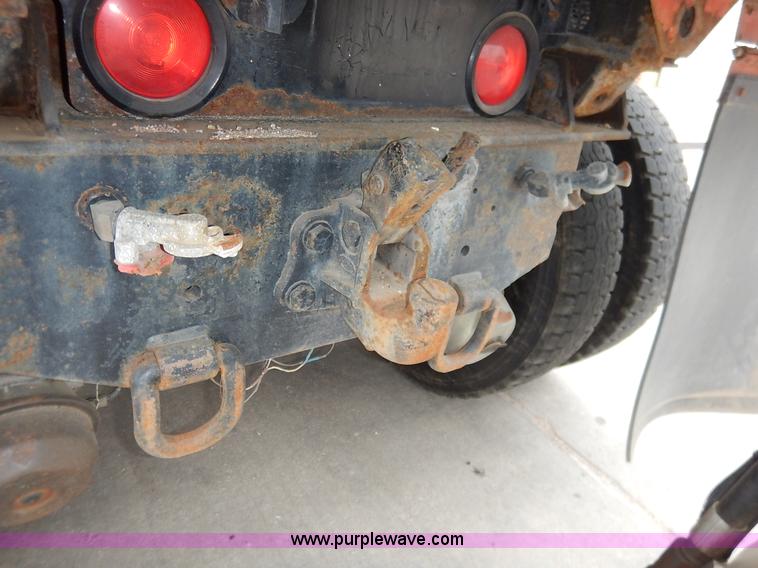 image for item K1690 1999 International 4900 dump truck