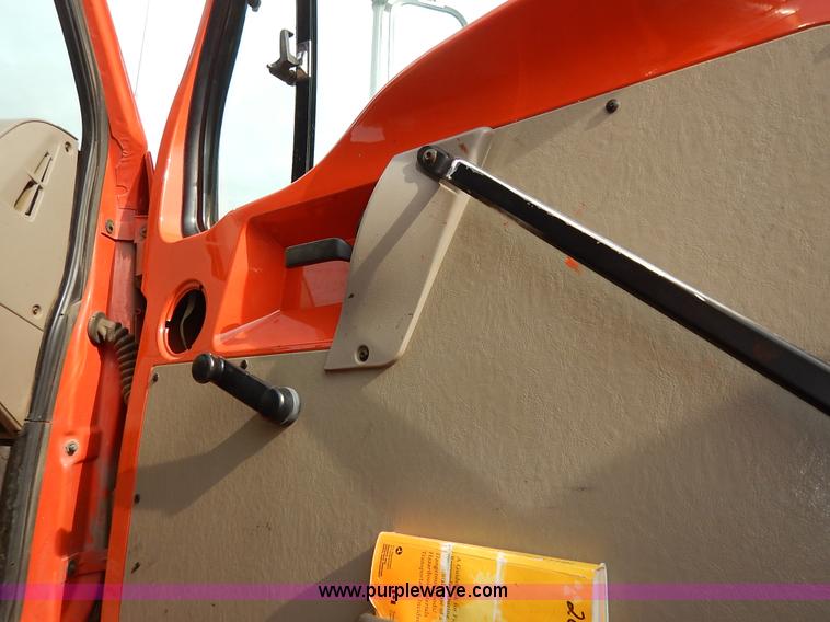 image for item K1691 2001 Sterling LT7500 dump truck