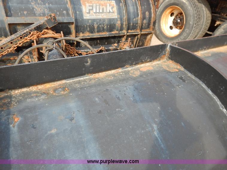 image for item K1691 2001 Sterling LT7500 dump truck