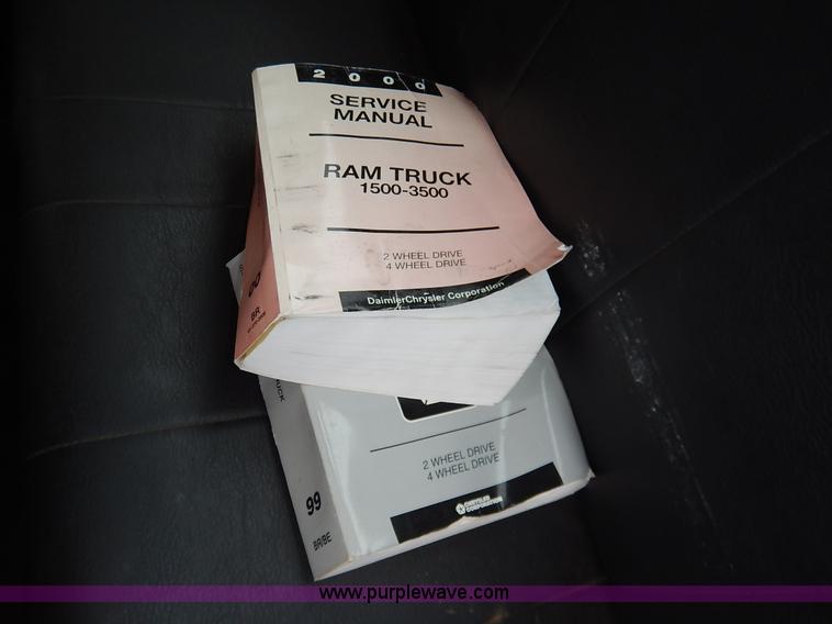 image for item K1696 2001 Dodge Ram 1500 Quad Cab pickup truck