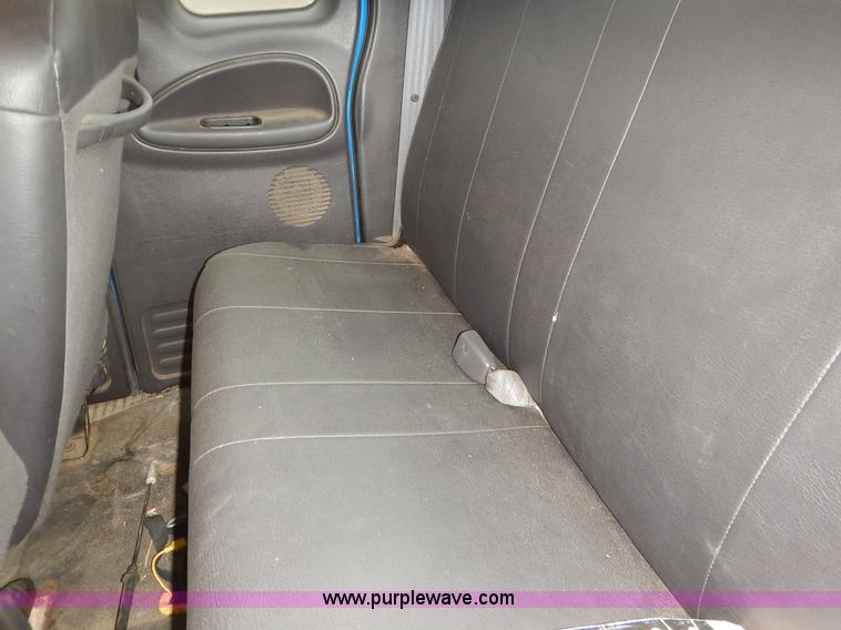 image for item K1696 2001 Dodge Ram 1500 Quad Cab pickup truck