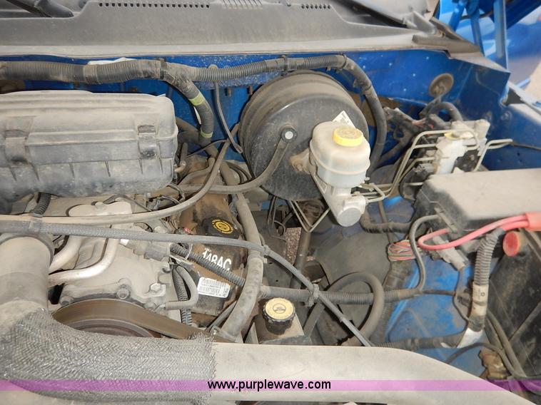 image for item K1696 2001 Dodge Ram 1500 Quad Cab pickup truck