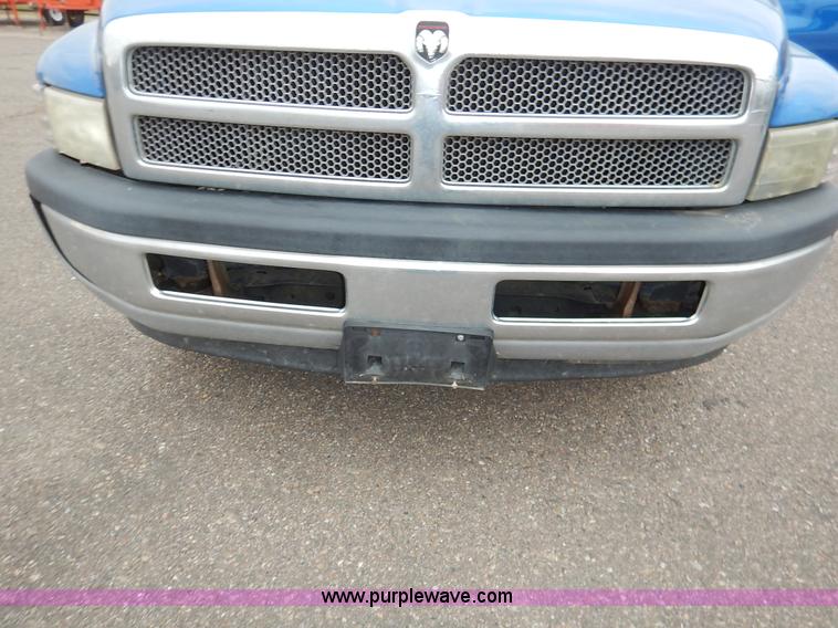 image for item K1696 2001 Dodge Ram 1500 Quad Cab pickup truck