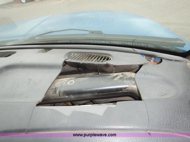 image for item K1696 2001 Dodge Ram 1500 Quad Cab pickup truck