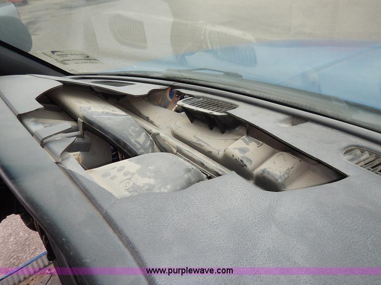 image for item K1696 2001 Dodge Ram 1500 Quad Cab pickup truck