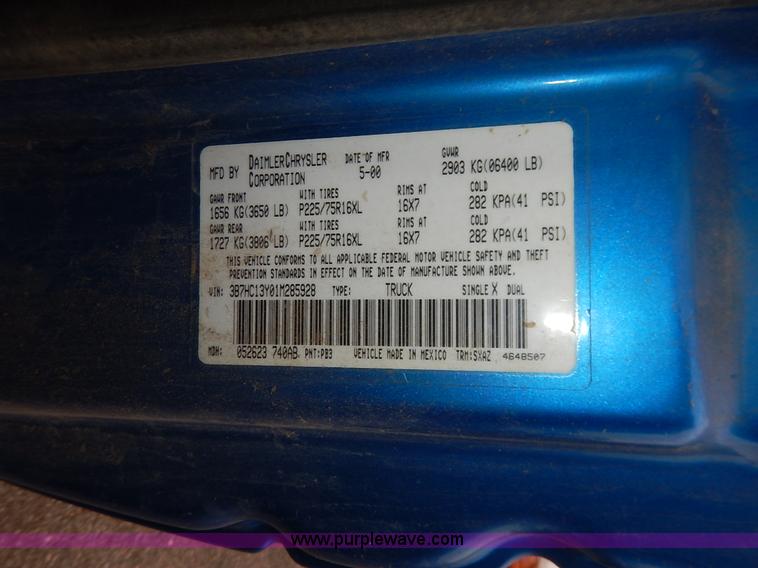 image for item K1696 2001 Dodge Ram 1500 Quad Cab pickup truck