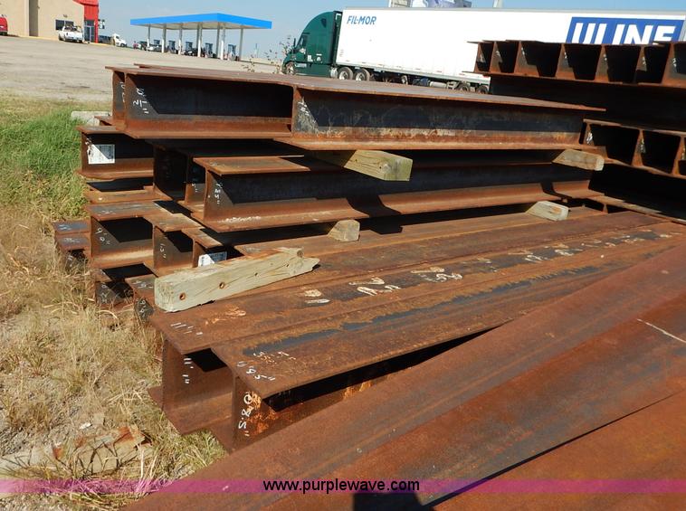 image for item K1701 (61) steel H-beams