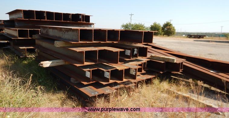image for item K1701 (61) steel H-beams