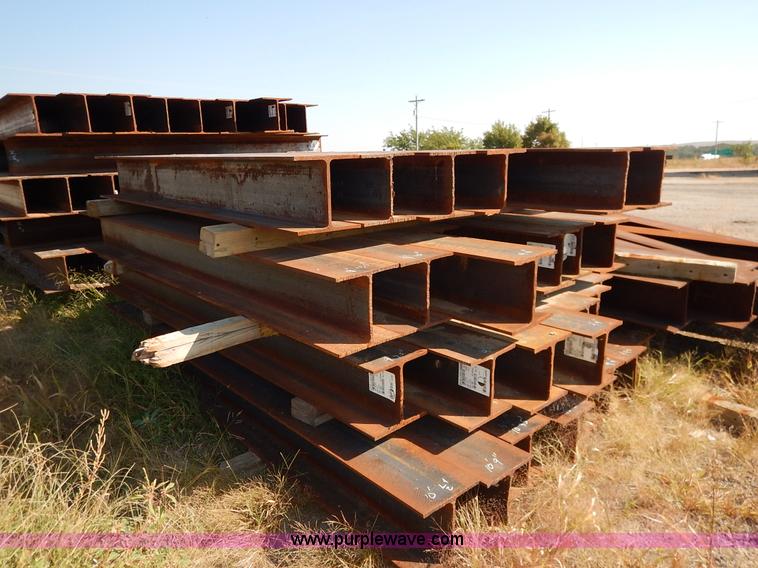 image for item K1701 (61) steel H-beams
