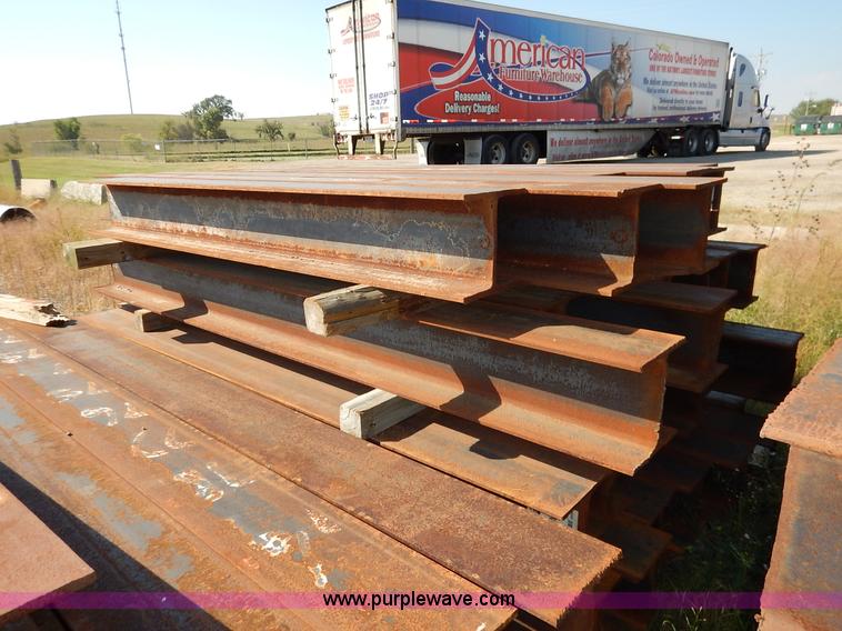 image for item K1701 (61) steel H-beams