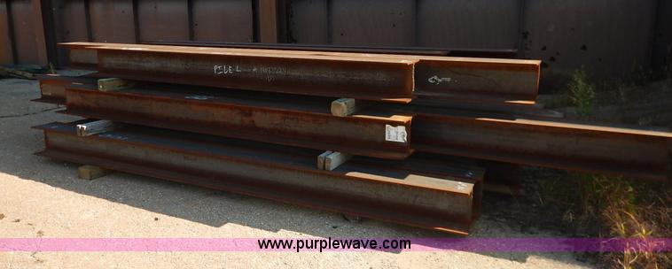 image for item K1701 (61) steel H-beams