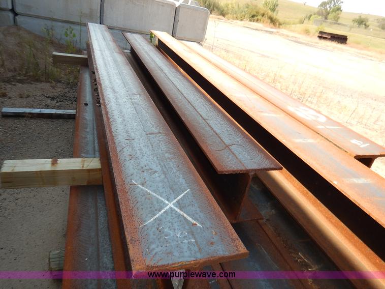 image for item K1701 (61) steel H-beams