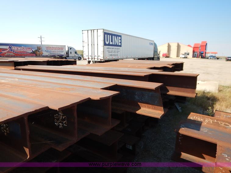 image for item K1702 *(75) steel H-Beams