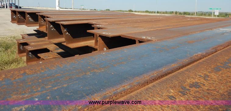 image for item K1702 *(75) steel H-Beams