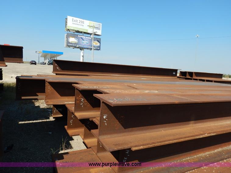 image for item K1703 (136) steel H-beams