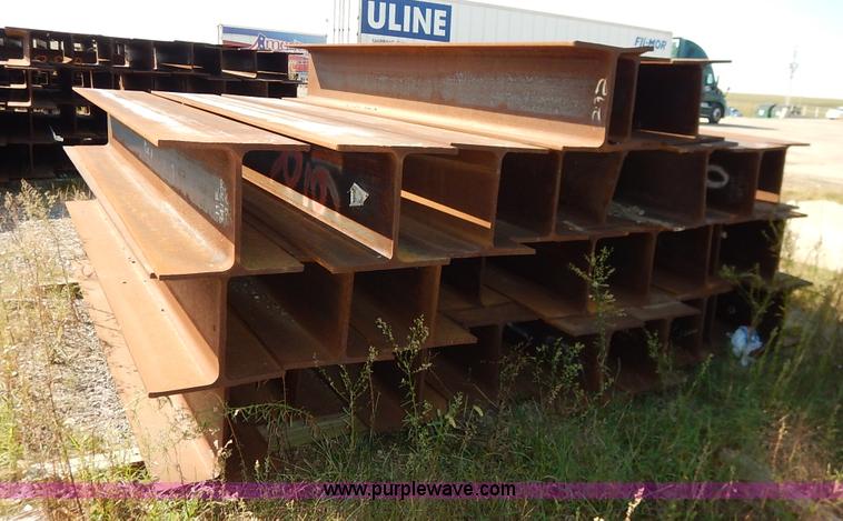 image for item K1703 (136) steel H-beams