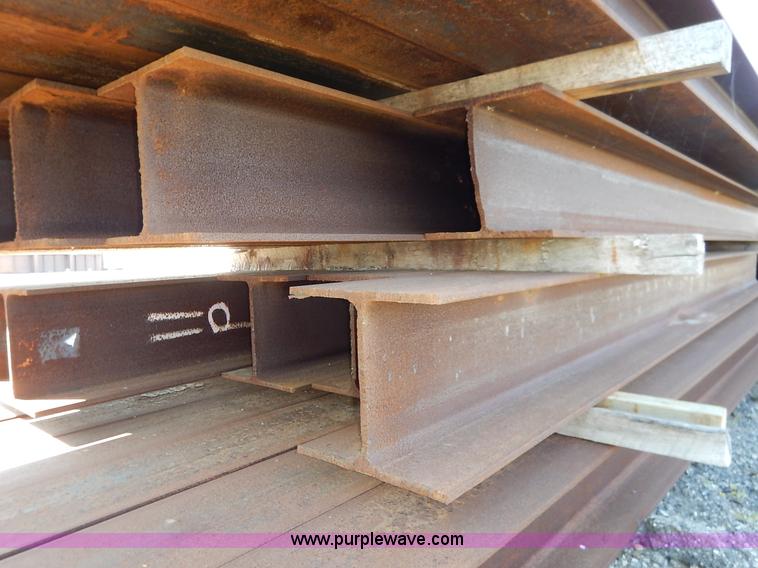 image for item K1703 (136) steel H-beams
