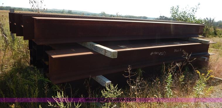 image for item K1703 (136) steel H-beams