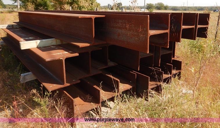 image for item K1703 (136) steel H-beams