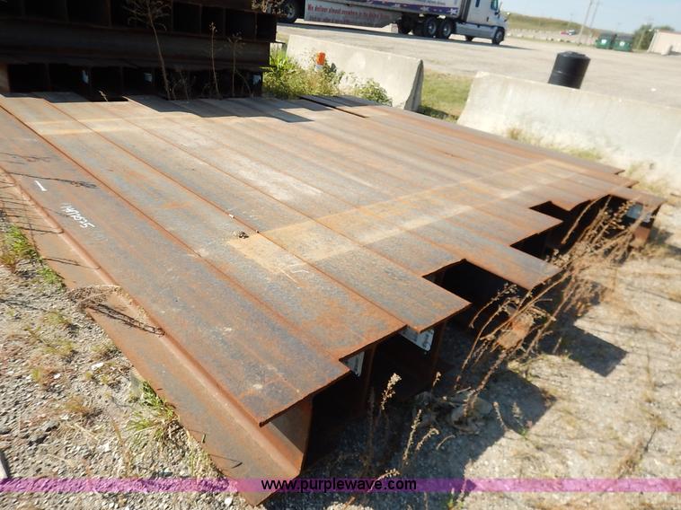 image for item K1706 (192) steel H-beams
