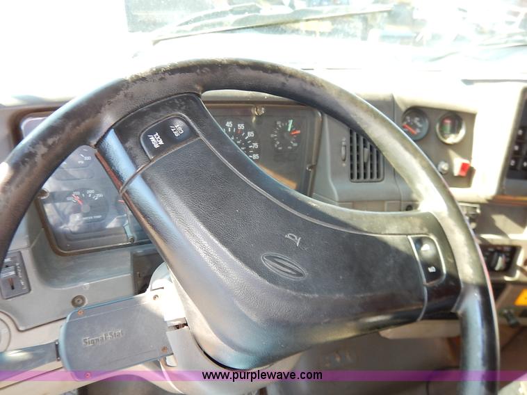 image for item K1707 2001 Sterling LT7501 dump truck