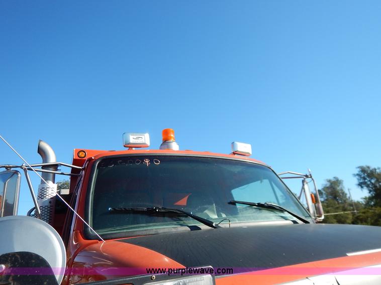 image for item K1707 2001 Sterling LT7501 dump truck