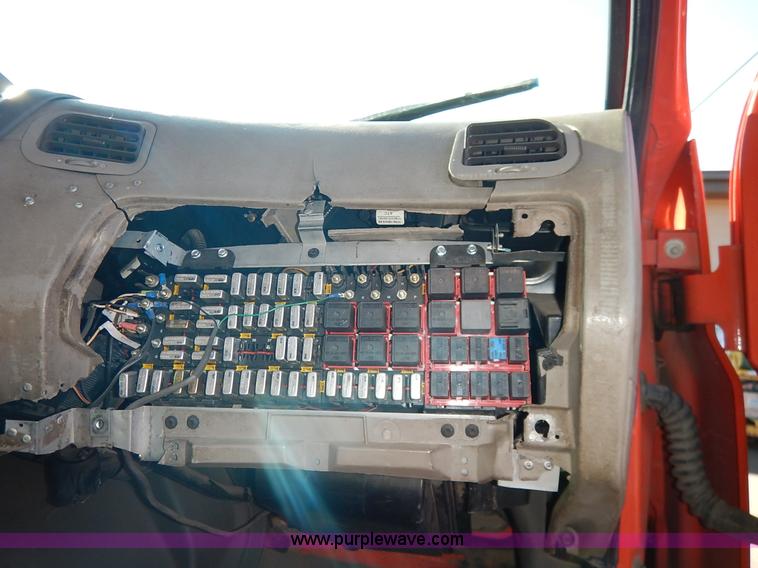 image for item K1707 2001 Sterling LT7501 dump truck