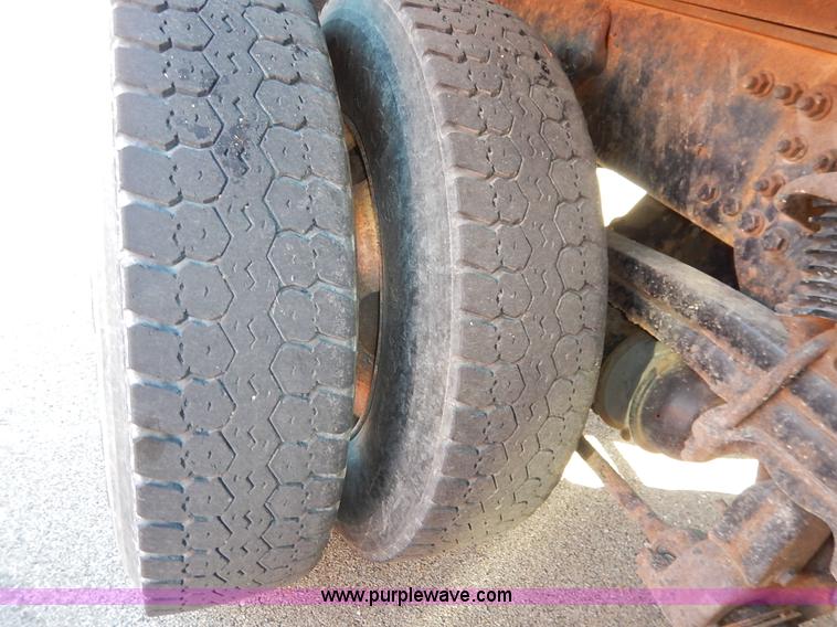 image for item K1707 2001 Sterling LT7501 dump truck