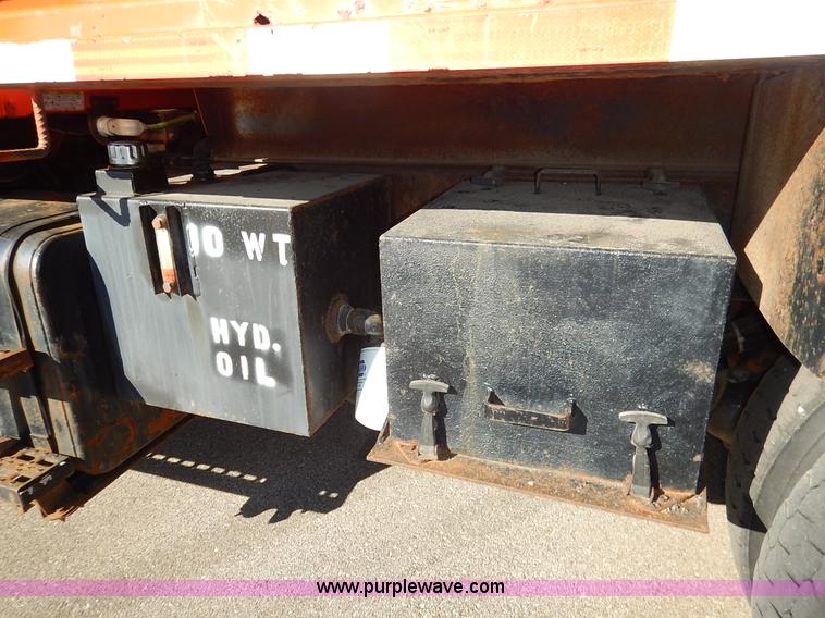 image for item K1707 2001 Sterling LT7501 dump truck