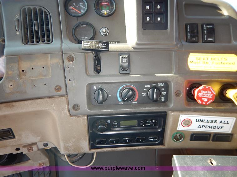 image for item K1708 2001 Sterling LT7501 dump truck